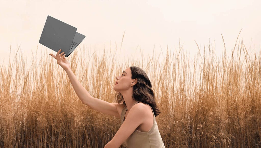 أجهزة ASUS في معرض CES 2025 أداء وتصميم يعيدان تعريف التقنية 10 لابتوب ASUS Zenbook A14