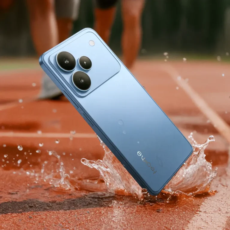 Realme P4 Pro 5G smartphone splash resistant design with 7000mAh battery and AMOLED 6500 nits display