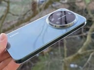 فتح صندوق Xiaomi 17 Ultra: هاتف ذكي راقٍ مع ملحقات USB-A في 20