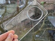 فتح صندوق Xiaomi 17 Ultra: هاتف ذكي راقٍ مع ملحقات USB-A في 20