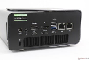 خصم جذاب على حاسوب GMKtec K12 المصغر بمعالج Ryzen 7 وذاكرة 32 جيجابايت