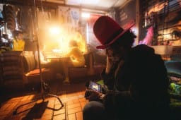 Boots Riley يدمج الكوميديا مع صراع الطبقات في I Love Boosters 1 Boots Riley يدمج الكوميديا مع صراع الطبقات في I Love Boosters