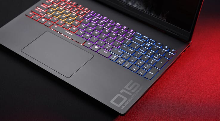 HP تطلق حاسوب الألعاب المحمول HyperX Omen 15 بشاشة 180 هرتز