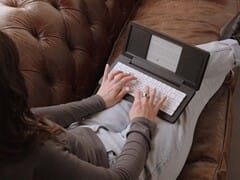 Zerowriter Fold: كاتبة إلكترونية مبتكرة بشاشة حبر إلكتروني